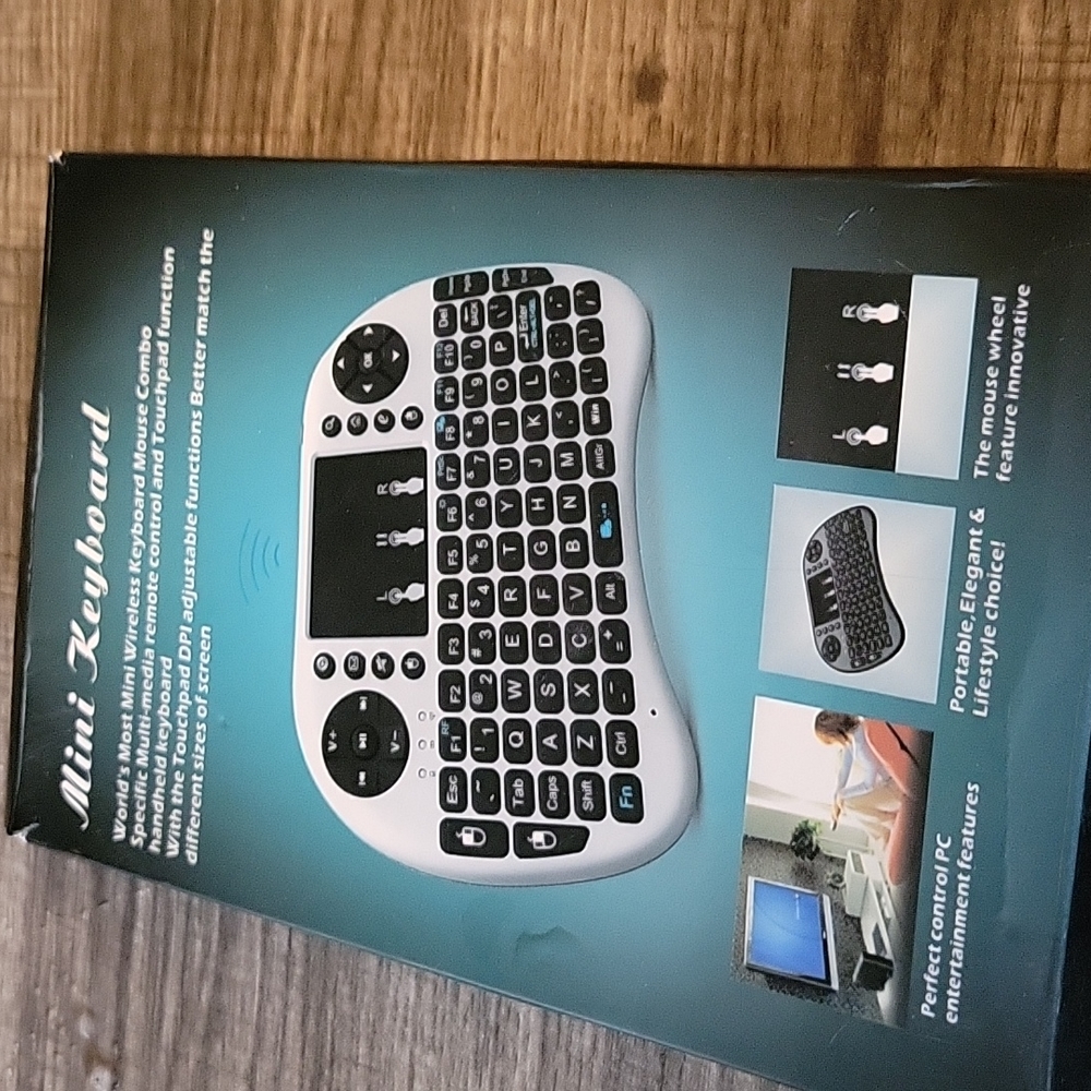Awesome mini key board.canhook to five different features.also has a auto sleep